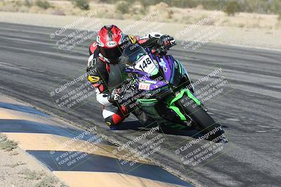 media/Dec-04-2025-Racers Edge (Thu) [[5ebc9f124d]]/2-A Group/1-Session 2 (Turn 7 Inside)/